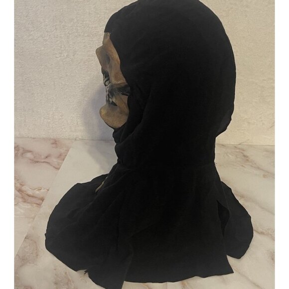 2004 Mario Chiodo Studios Halloween Scary Skeleton Mask W/black Hood Horror - Picture 4 of 9